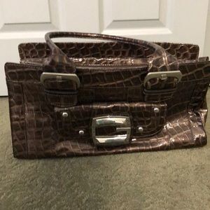 Beautiful GUESS bag.